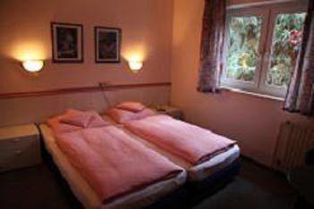 Hotel Azur 2*